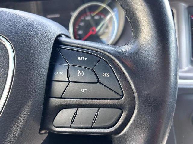 Used 2022 Dodge Charger SXT image 13