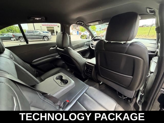 Used 2025 Cadillac XT4 Premium Luxury AWD/4WD image 33