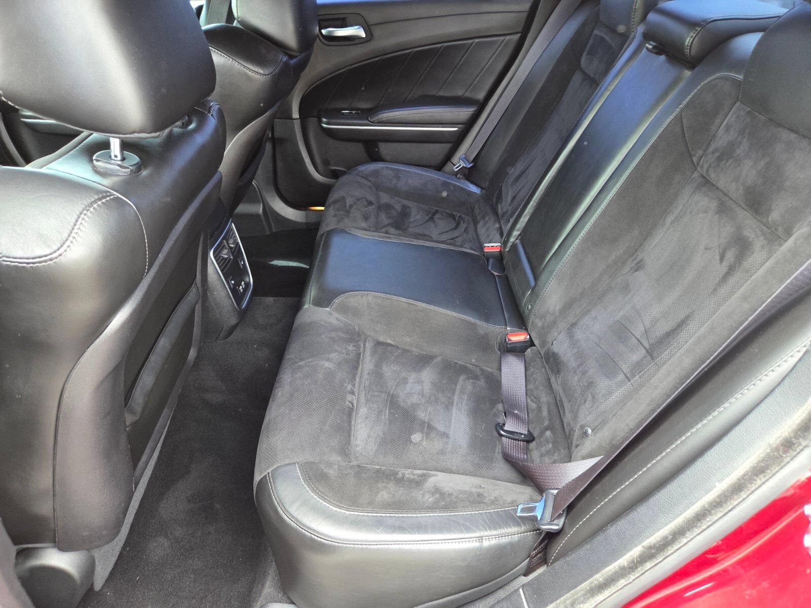 Used 2019 Dodge Charger GT RWD image 11