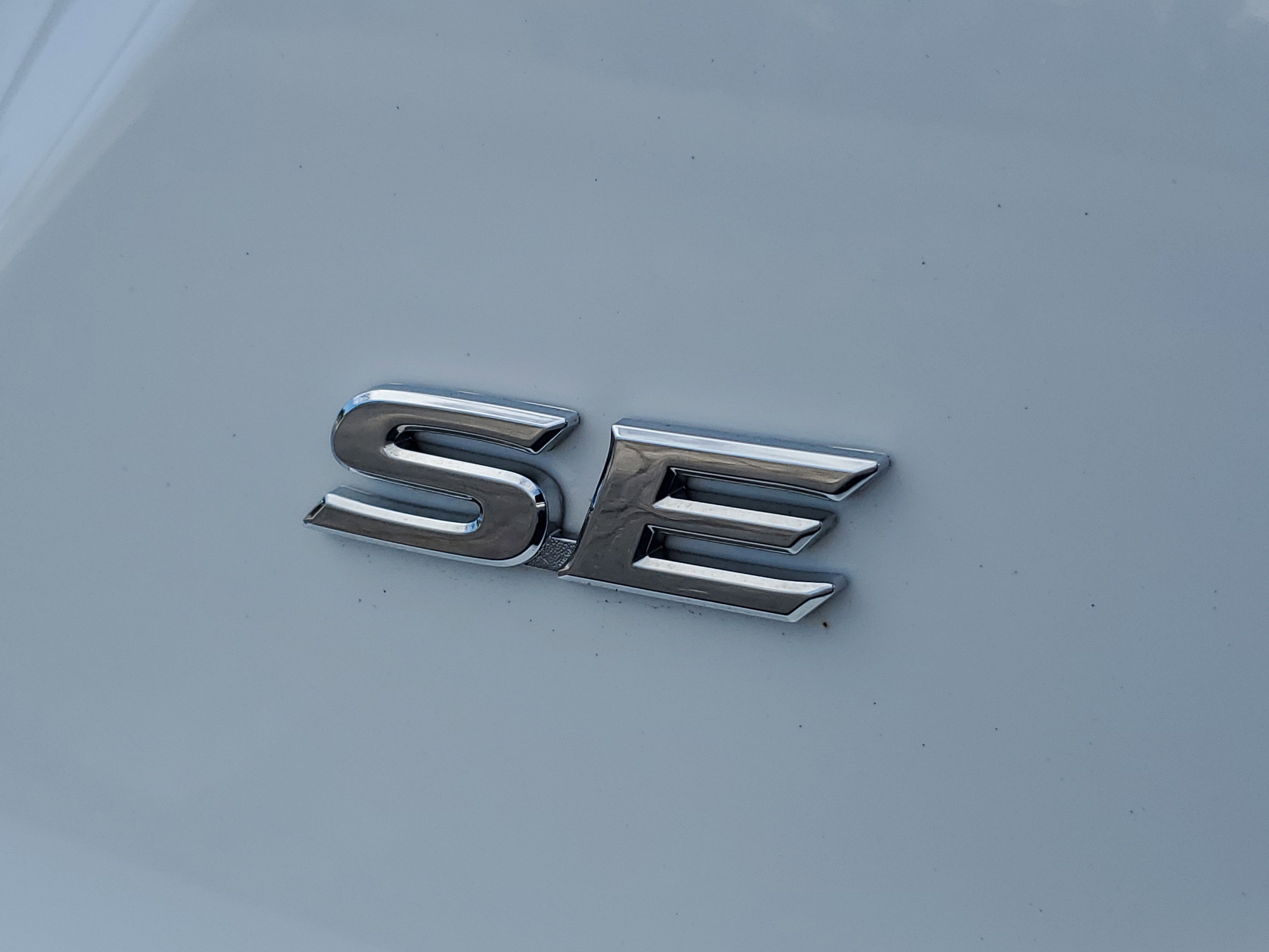 Used 2024 Toyota Camry SE FWD image 30