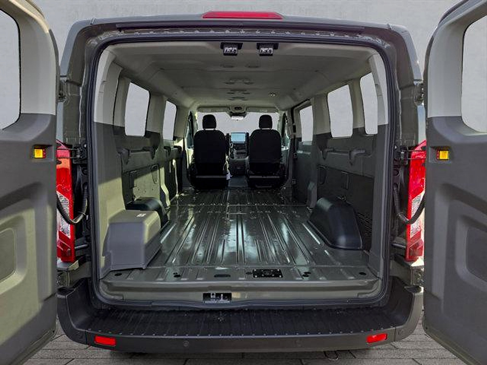 Certified 2026 Ford Transit 350 XL AWD/4WD image 23