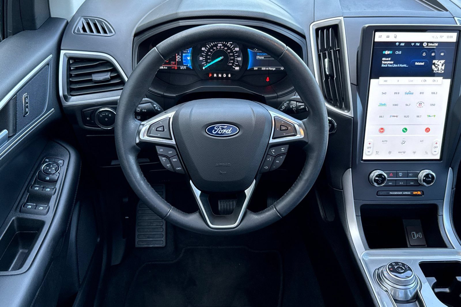 Certified 2024 Ford Edge SEL w/ Convenience Package AWD/4WD image 17