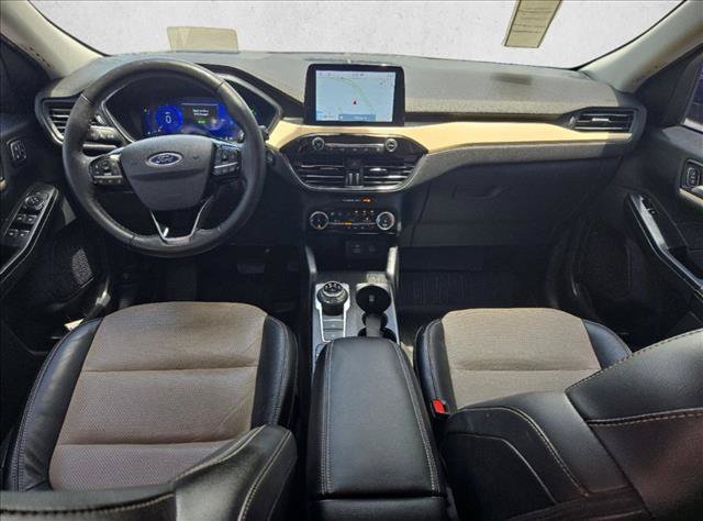 Certified 2022 Ford Escape Titanium w/ Titanium Premium Package FWD image 16