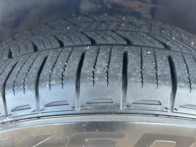 Certified 2019 Ford Edge SEL w/ Equipment Group 201A image 10