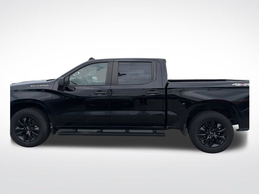 Used 2022 Chevrolet Silverado 1500 Custom AWD/4WD image 4