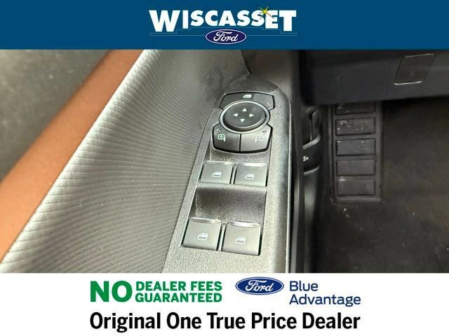 Certified 2025 Ford Bronco Sport Outer Banks w/ Outer Banks Tech Package+ AWD/4WD image 37