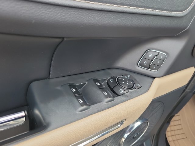 Certified 2022 Ford Expedition Max Limited RWD image 24