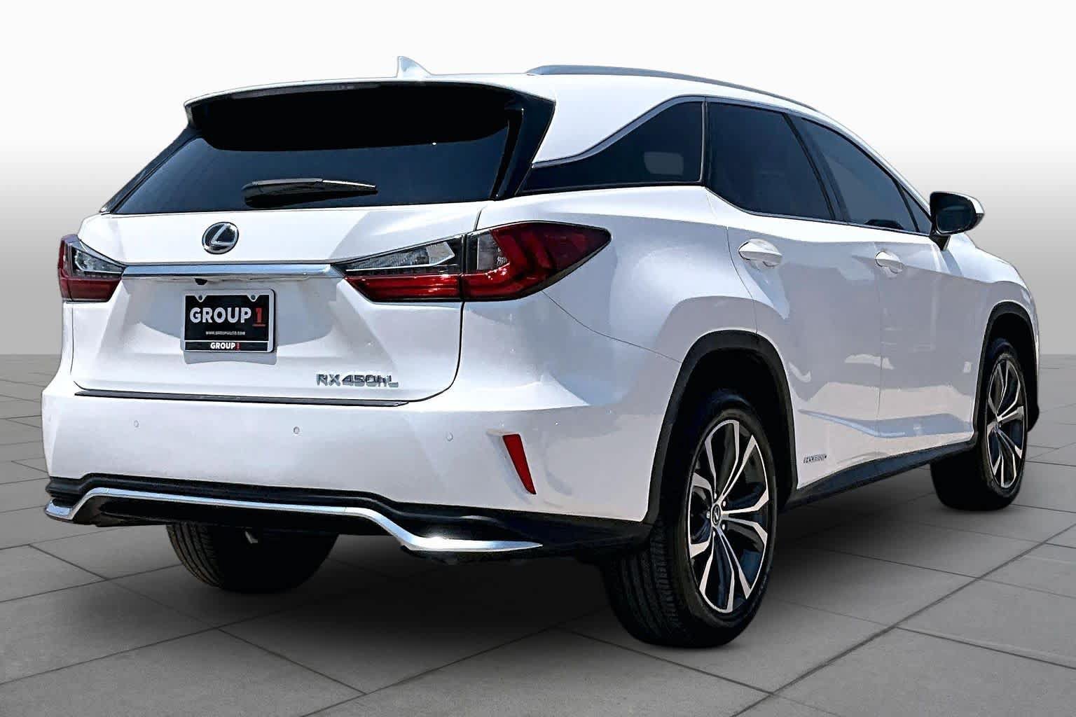 Used 2018 Lexus RX 450hL Premium w/ Premium Package AWD/4WD image 13