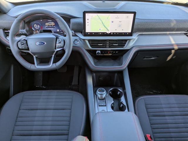 Certified 2026 Ford Explorer ST-Line w/ ST-Line Street Pack RWD image 14