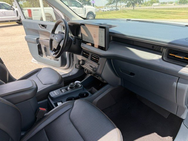 Certified 2025 Ford Maverick Tremor AWD/4WD image 38