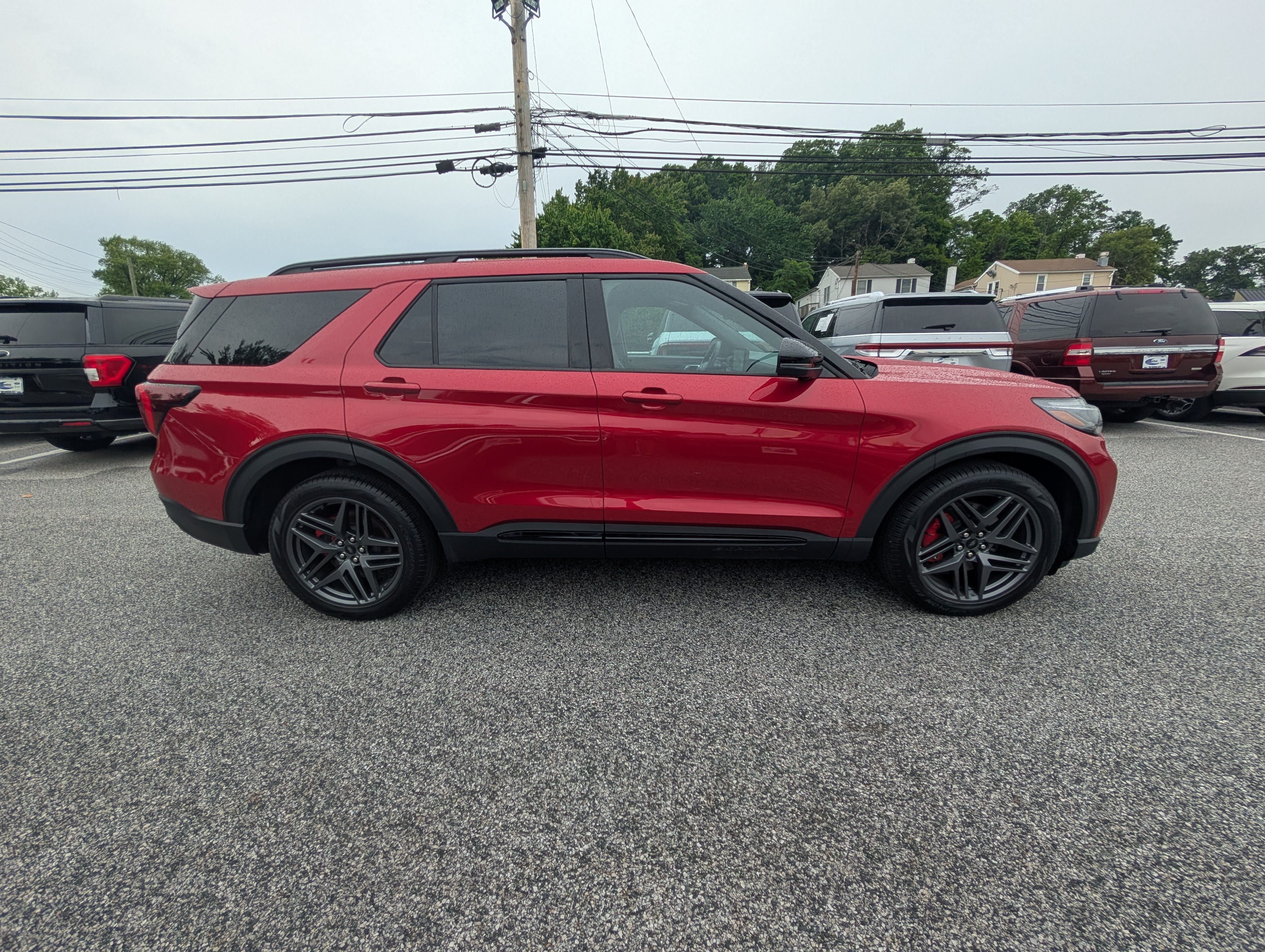 Certified 2025 Ford Explorer ST w/ Sun And Sound Package AWD/4WD image 8