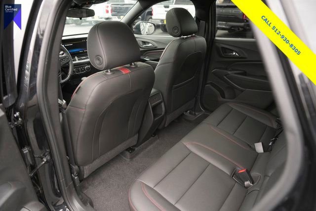 Used 2025 Chevrolet Trax RS w/ Sunroof Package image 12