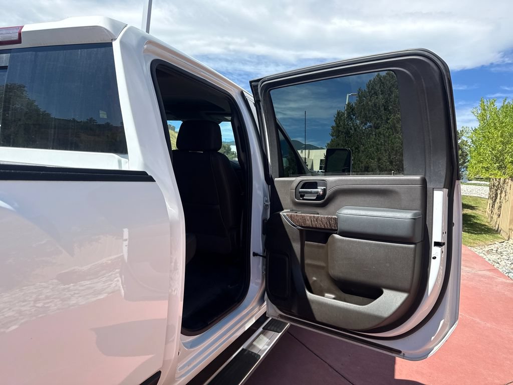 Used 2020 GMC Sierra 2500 Denali w/ Denali Ultimate Package AWD/4WD image 22