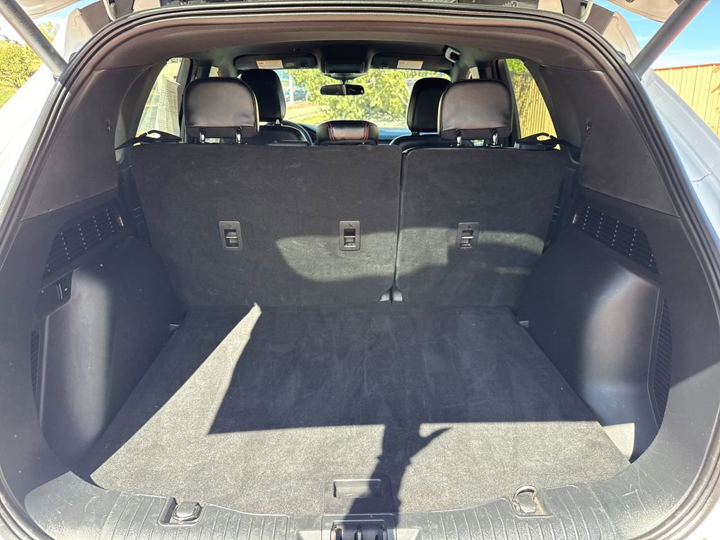 Certified 2023 Ford Escape ST-Line AWD/4WD image 8