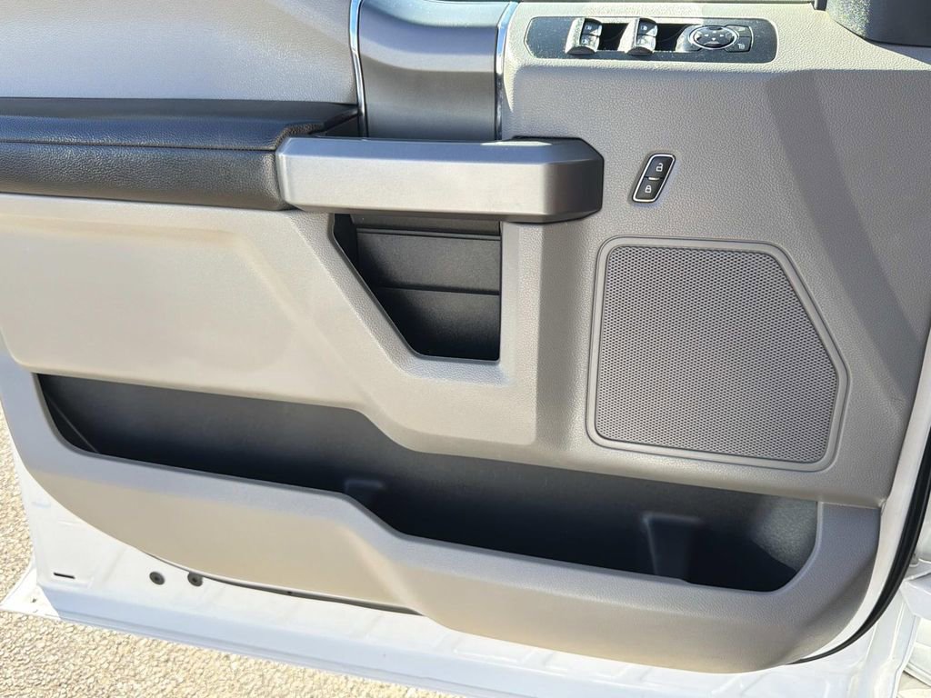 Certified 2019 Ford F150 XLT w/ Equipment Group 302A Luxury image 20