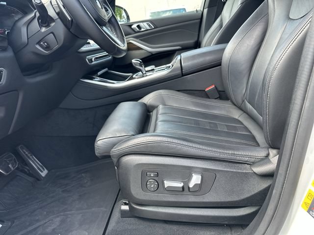 Used 2021 BMW X5 xDrive45e w/ M Sport Package AWD/4WD image 13
