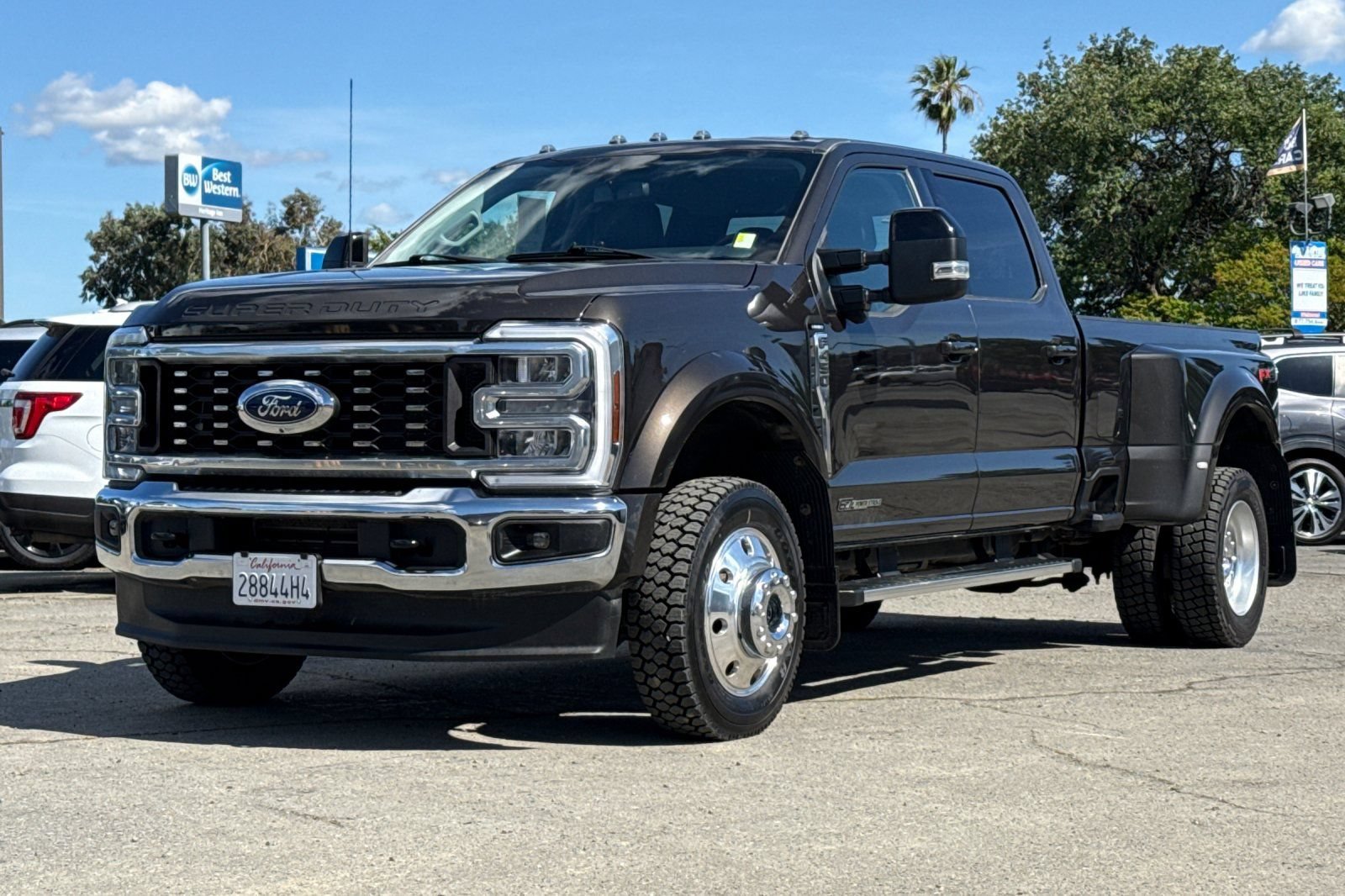 Certified 2024 Ford F450 Lariat w/ FX4 Off-Road Package AWD/4WD image 8