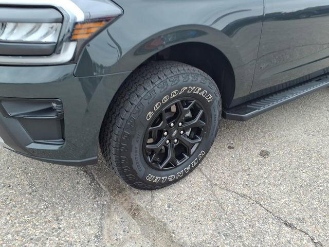 Certified 2023 Ford Expedition Timberline AWD/4WD image 4