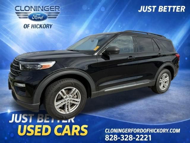 Certified 2021 Ford Explorer XLT w/ Equipment Group 202A AWD/4WD image 1