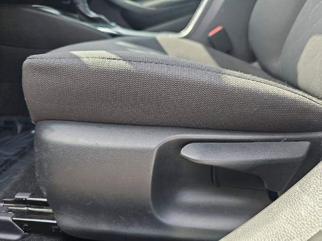Used 2025 Toyota Corolla LE FWD image 27