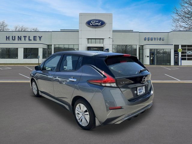 Used 2025 Nissan Leaf S FWD image 7