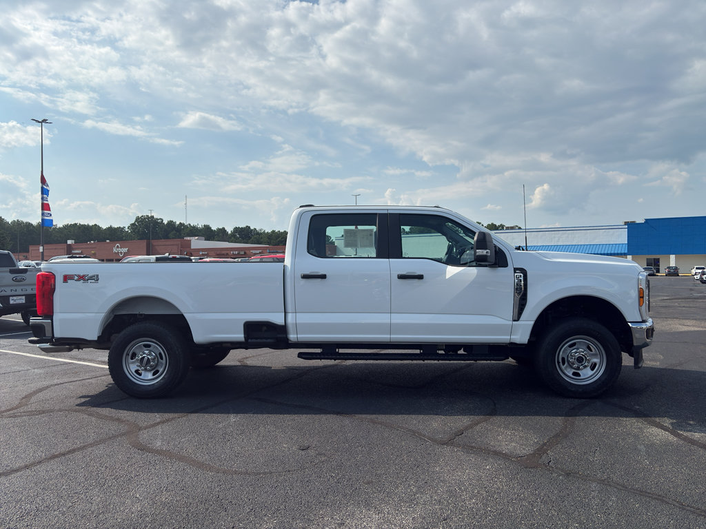 Certified 2024 Ford F350 XL w/ FX4 Off-Road Package AWD/4WD image 4