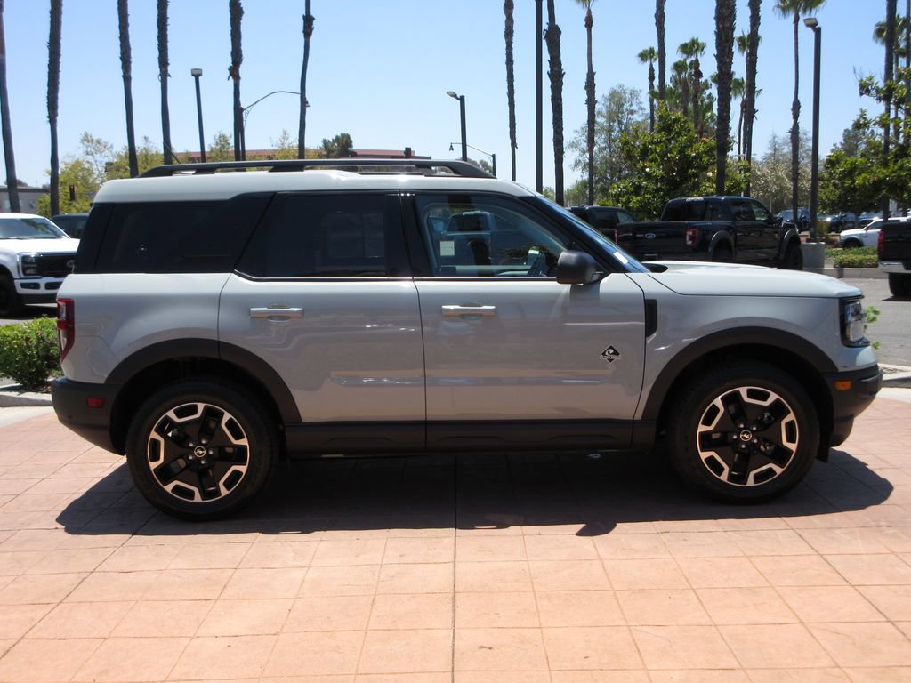 Certified 2023 Ford Bronco Sport Outer Banks w/ Tech Package AWD/4WD image 5