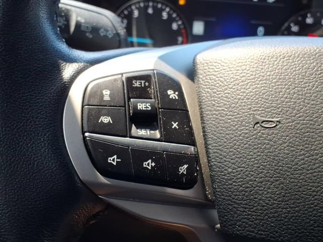 Certified 2022 Ford Explorer XLT w/ Equipment Group 202A AWD/4WD image 24