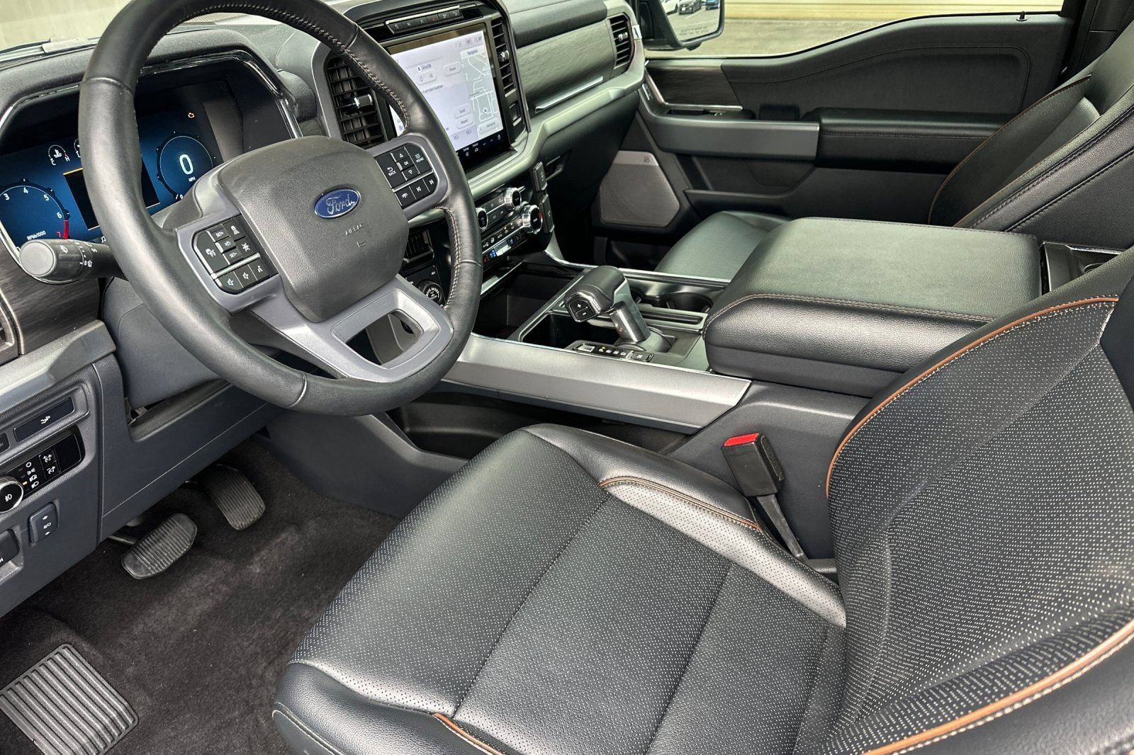 Certified 2024 Ford F150 Lariat w/ FX4 Off-Road Package AWD/4WD image 9