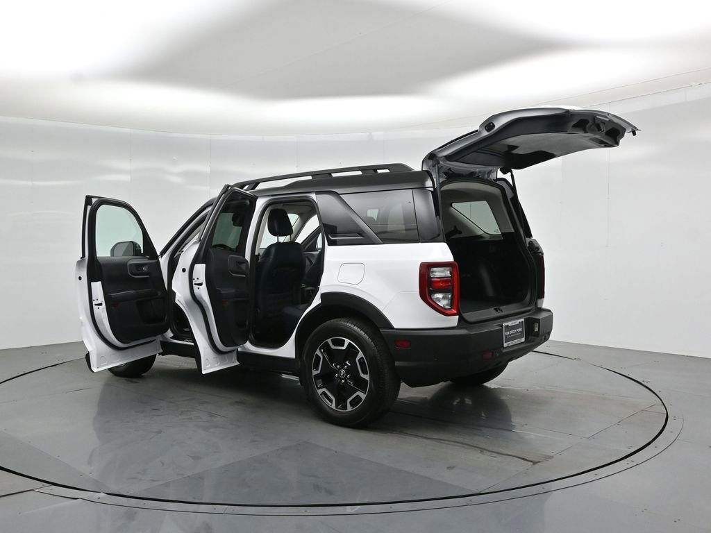 Certified 2022 Ford Bronco Sport Outer Banks w/ Tech Package image 56