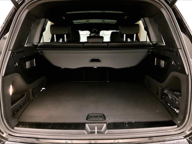Used 2026 Mercedes-Benz GLB 250 4MATIC image 33