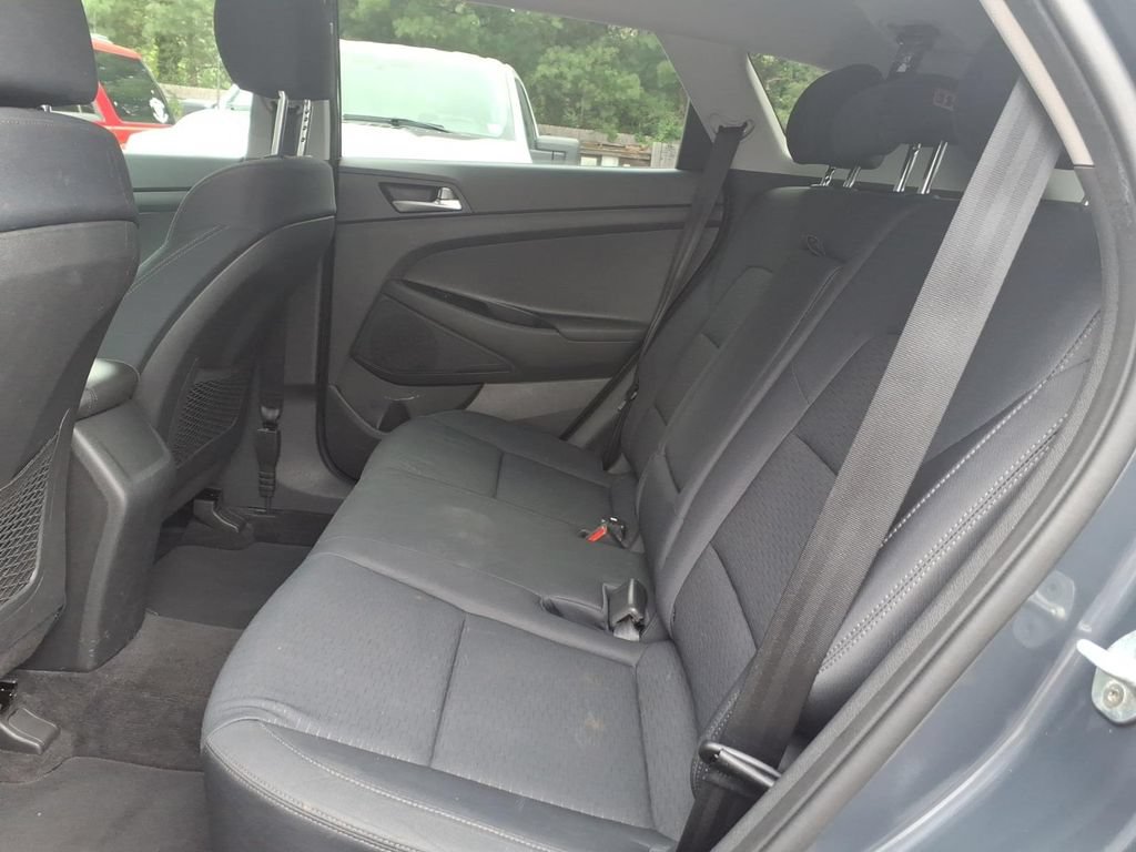 Used 2020 Hyundai Tucson SE FWD image 16