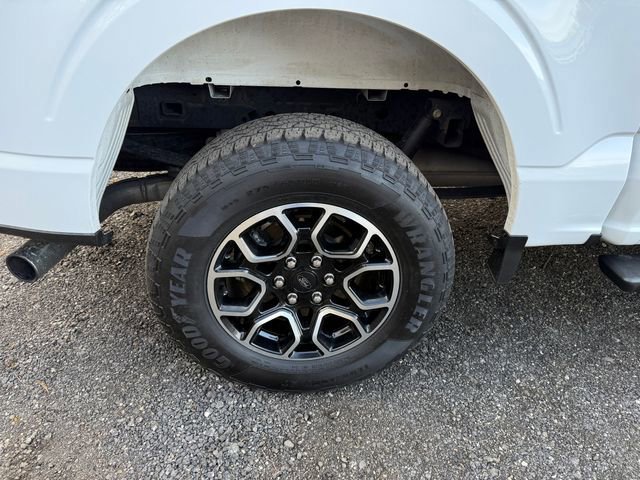 Certified 2022 Ford F150 XLT w/ Equipment Group 302A High image 37