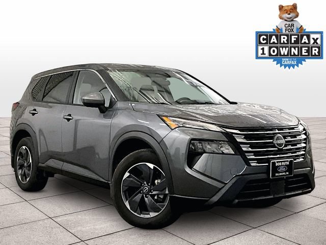 Used 2025 Nissan Rogue SV AWD/4WD image 2