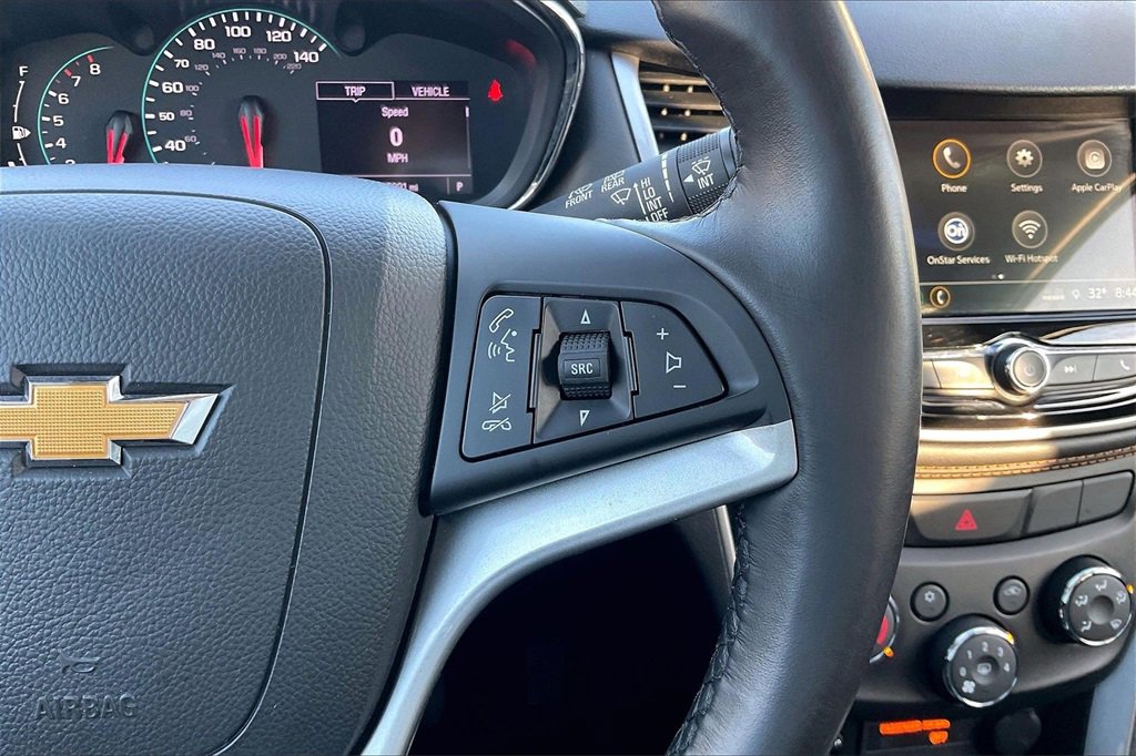 Used 2019 Chevrolet Trax LT w/ LT Convenience Package image 17