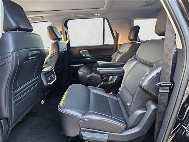 Certified 2025 Ford Expedition Max Platinum AWD/4WD image 15
