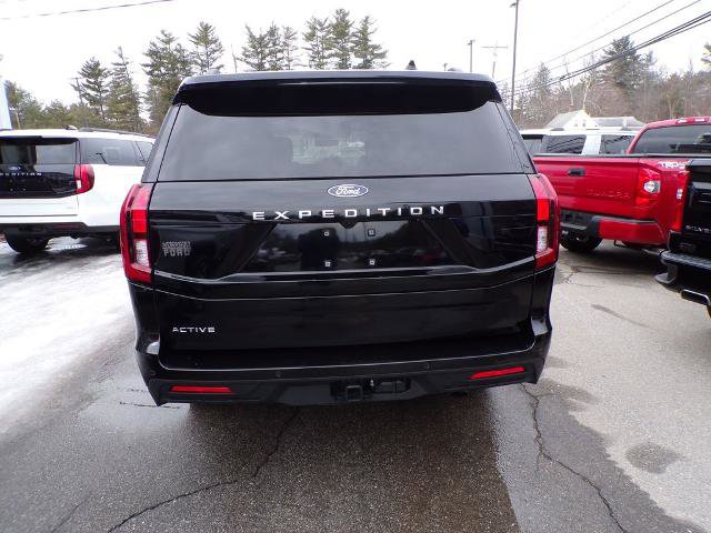 Certified 2025 Ford Expedition Active AWD/4WD image 9