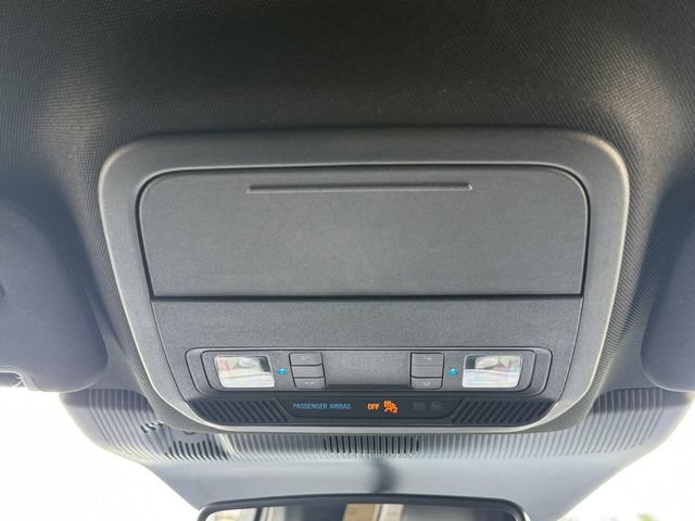 Certified 2025 Ford Explorer ST-Line w/ Premium Package RWD image 8
