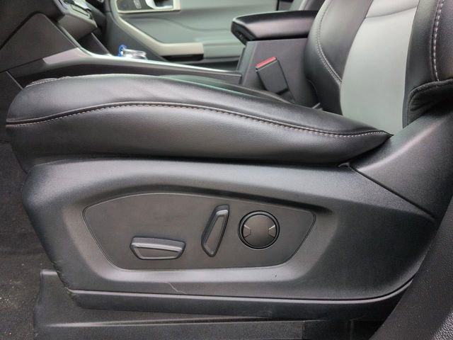 Certified 2023 Ford Explorer XLT w/ Equipment Group 202A image 21