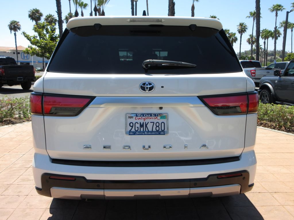 Used 2023 Toyota Sequoia Capstone AWD/4WD image 3