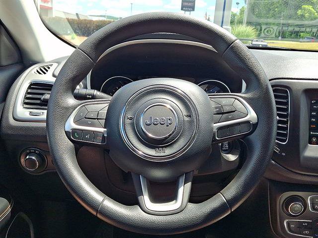 Used 2018 Jeep Compass Sport w/ Tech Group AWD/4WD image 16
