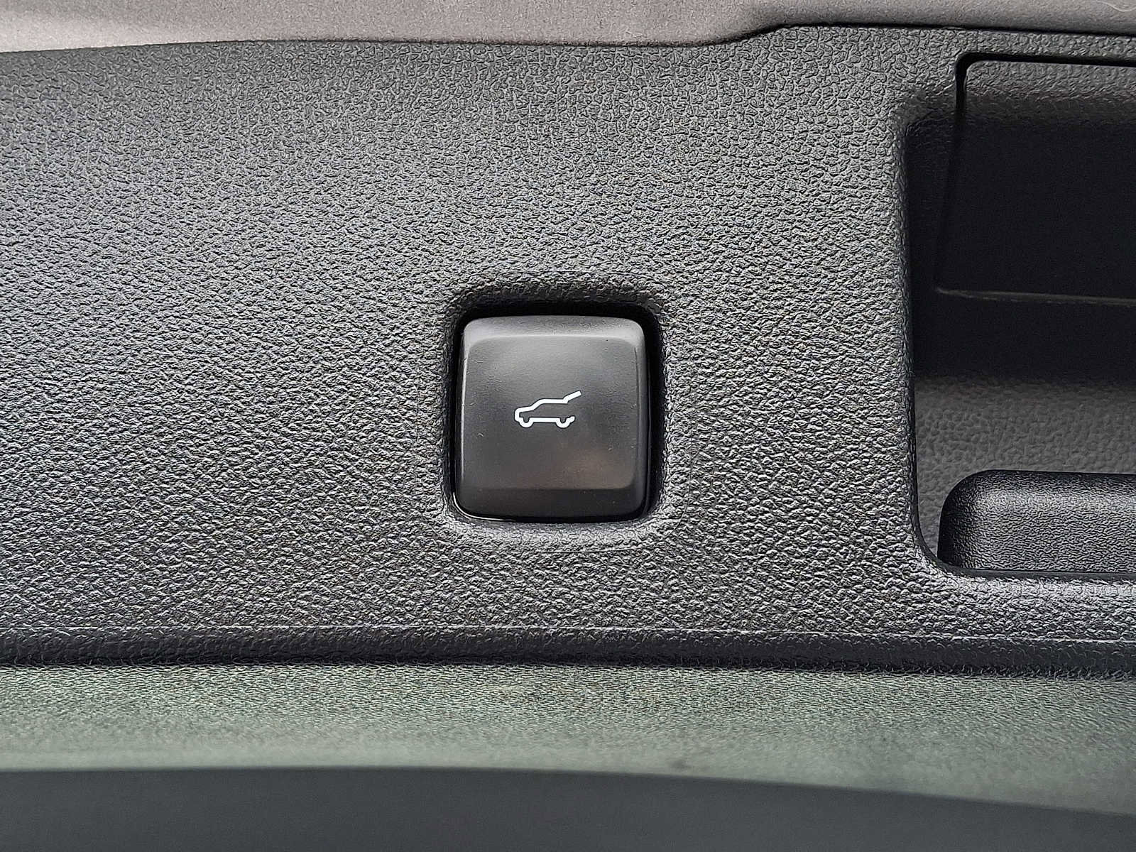 Certified 2024 Ford Escape Active image 30