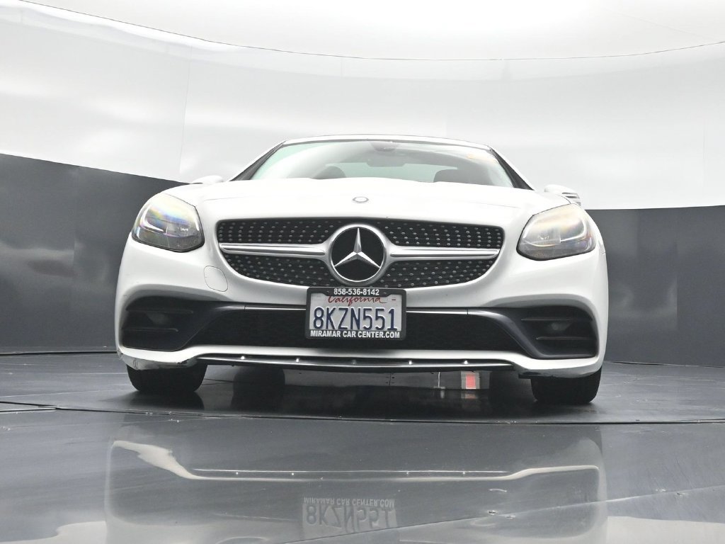 Used 2017 Mercedes-Benz SLC 300 image 40