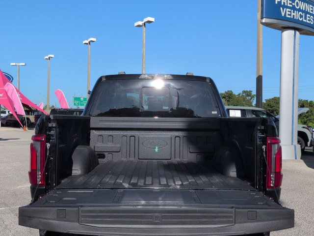 Certified 2025 Ford F150 Raptor AWD/4WD image 13