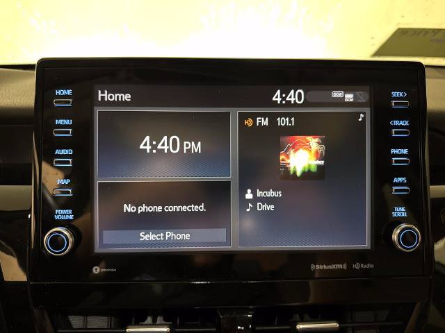 Used 2023 Toyota Camry XSE FWD image 24