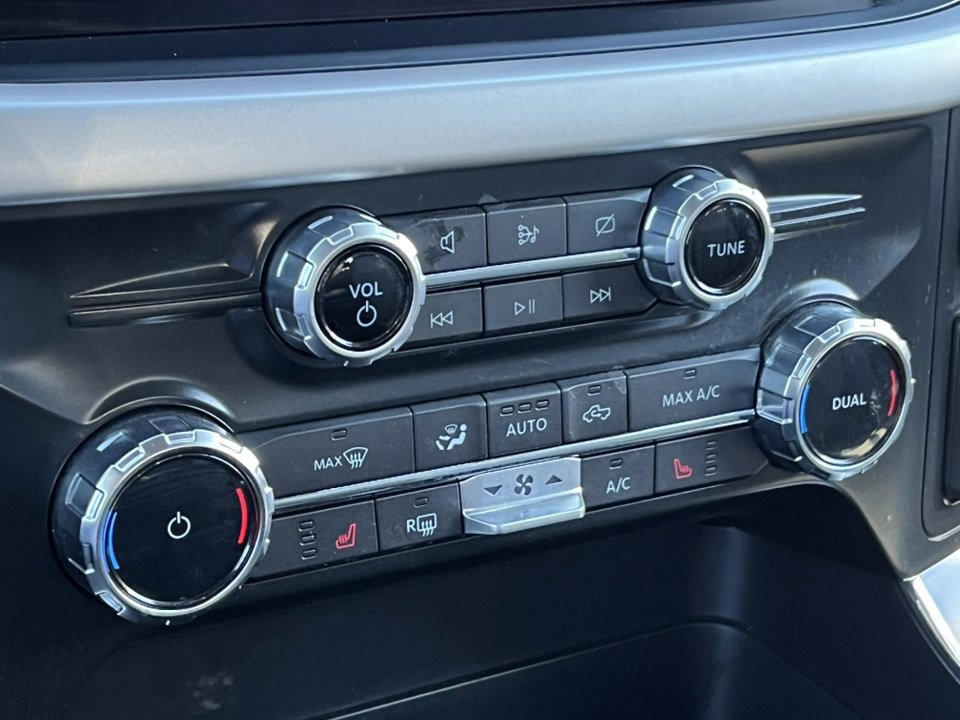 Certified 2022 Ford F150 XLT w/ Equipment Group 302A High image 38