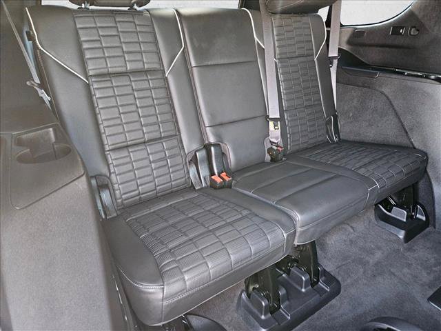 Used 2023 Cadillac Escalade Sport Platinum AWD/4WD image 19