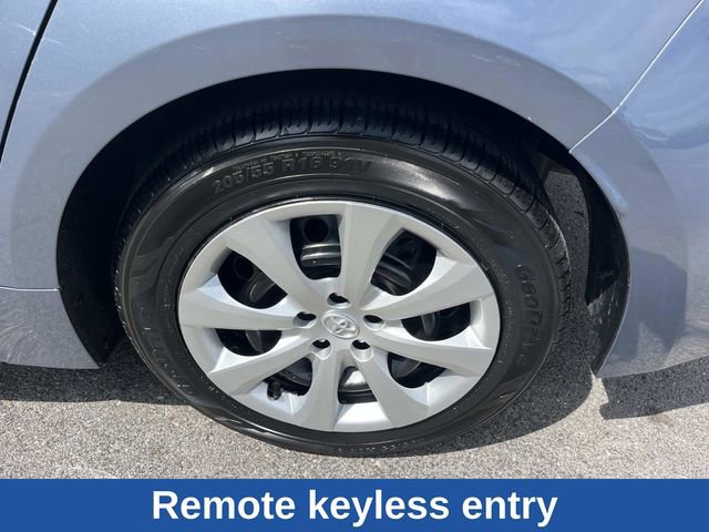 Used 2023 Toyota Corolla LE FWD image 15