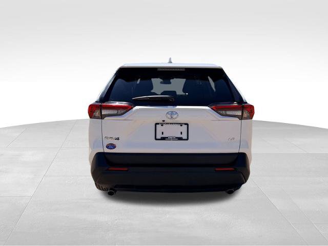 Used 2024 Toyota RAV4 LE FWD image 24