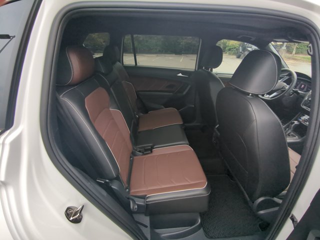 Used 2024 Volkswagen Tiguan SEL R-Line AWD/4WD image 26